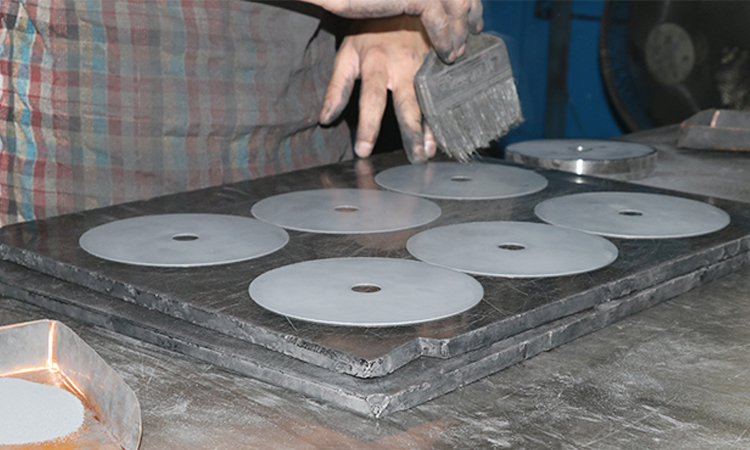 tungsten carbide blade